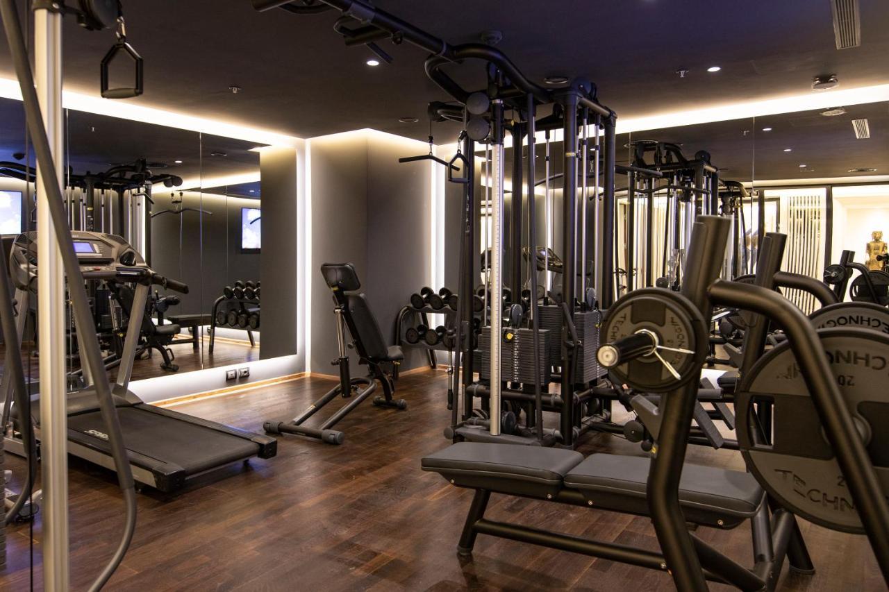 Xheko Imperial Luxury Hotel & Spa تيرانا المظهر الخارجي الصورة The gym at the hotel