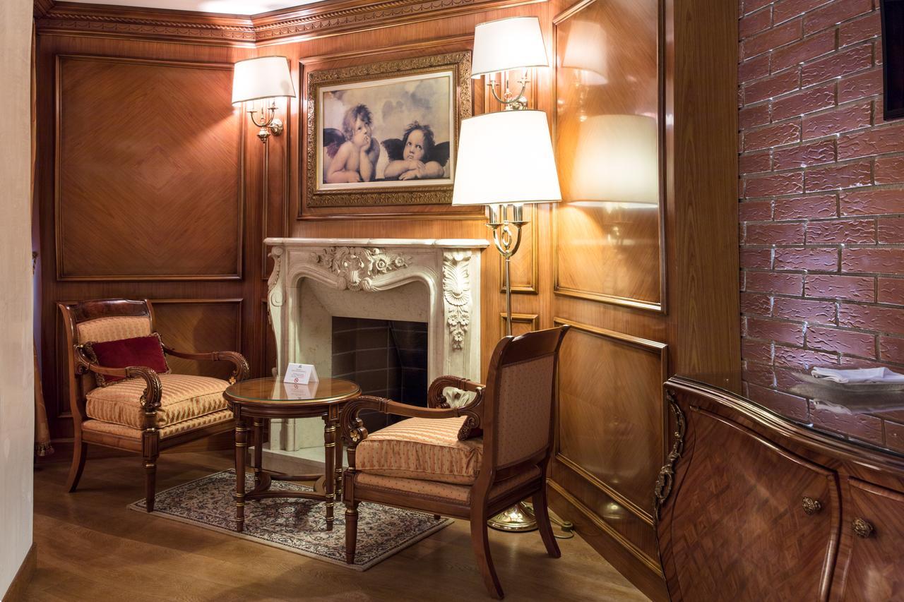 Xheko Imperial Luxury Hotel & Spa تيرانا المظهر الخارجي الصورة Interior of the hotel